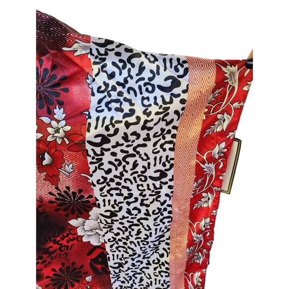 NWT Winlar Caftan Silk Fabric with a Bold Colorful Floral & Animal Print sz O/S - Picture 6 of 14